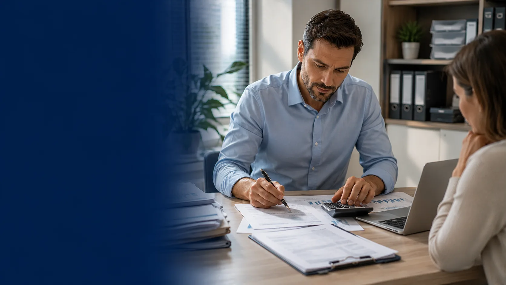 Expert-comptable en rendez-vous avec un dirigeant